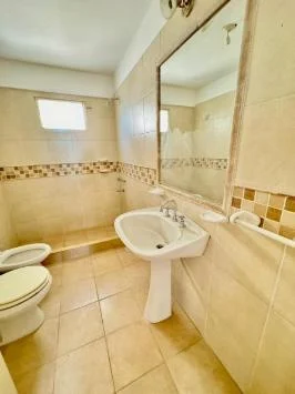 Venta de Departamento de Tres Dorm. en Barrio San Martin