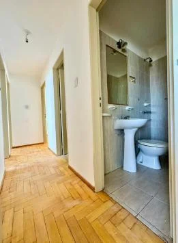 Venta de Departamento de Tres Dorm. en Barrio San Martin