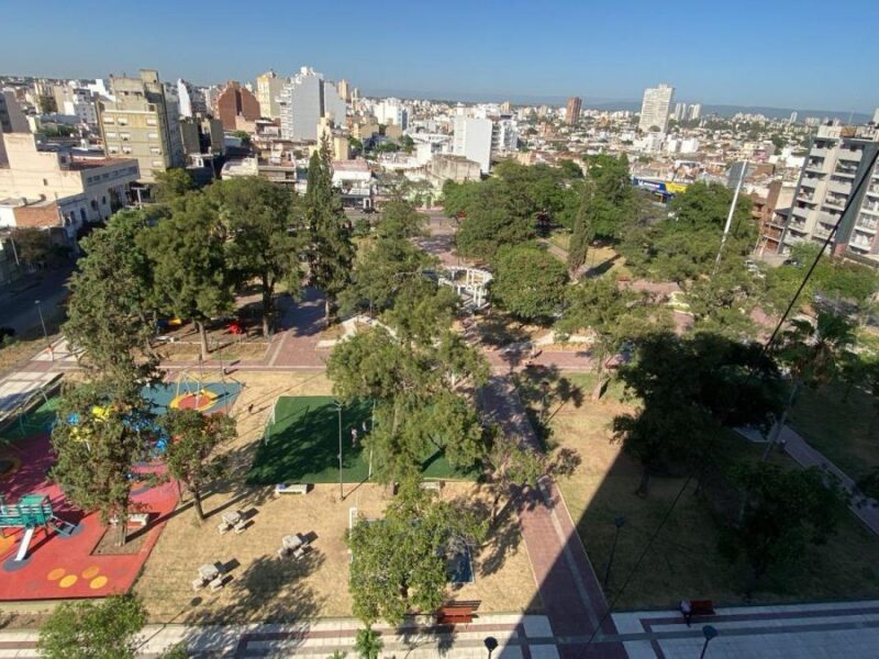 Venta de Departamento de Tres Dorm. en Barrio San Martin
