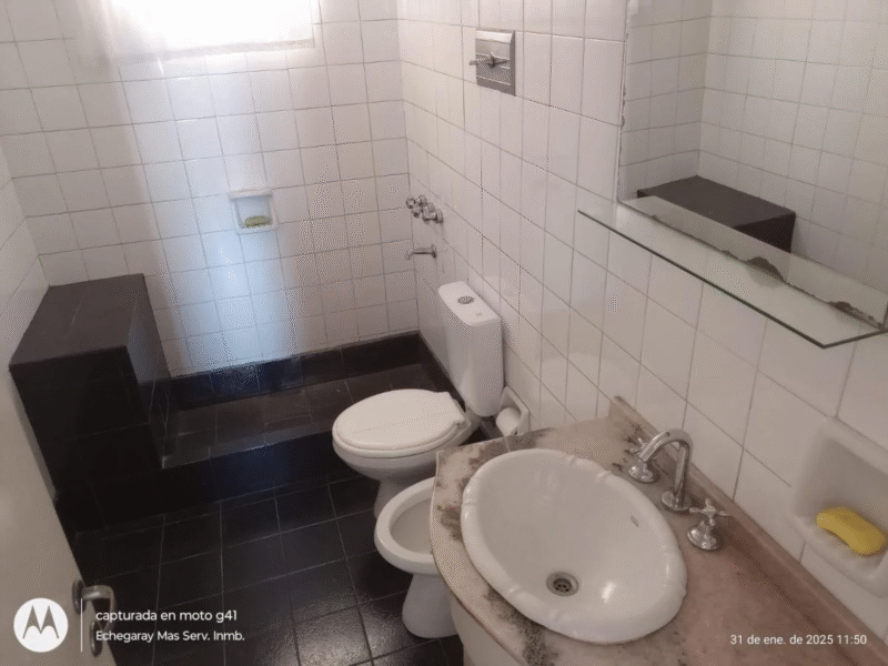 Oportunidad de Inversion! Venta de Depto Tres Dorm. Barrio San Martin