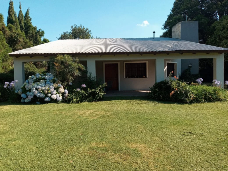 CASA QUINTA EN VENTA UBICADA EN CALLE HIPOLITO YRIGOYEN (OESTE) 820