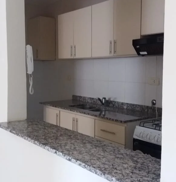 DEPARTAMENTO EN ALQUILER GENERAL PAZ 457 7-C